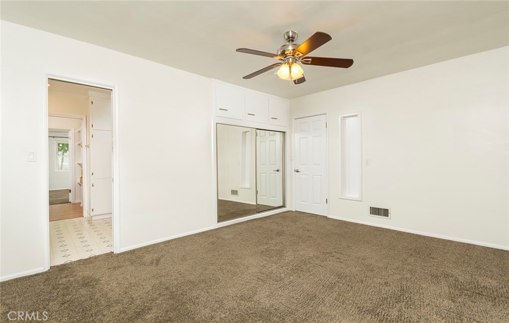 3316 Mills Avenue Property Photo 25