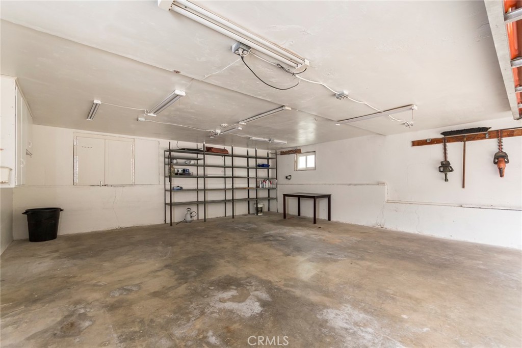 3316 Mills Avenue Property Photo 45