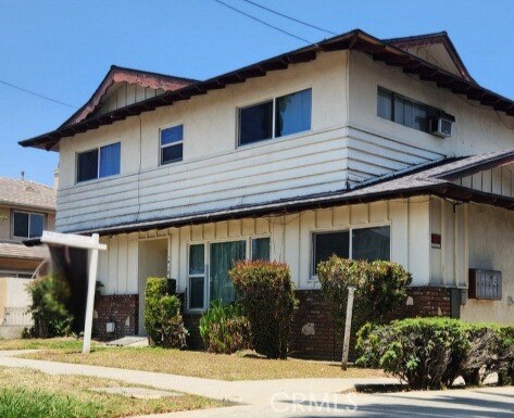 1418 S 4th F Property Photo 1