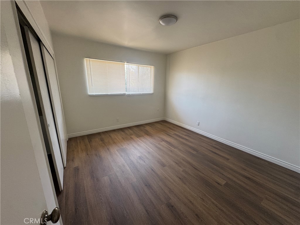 1418 S 4th F Property Photo 5