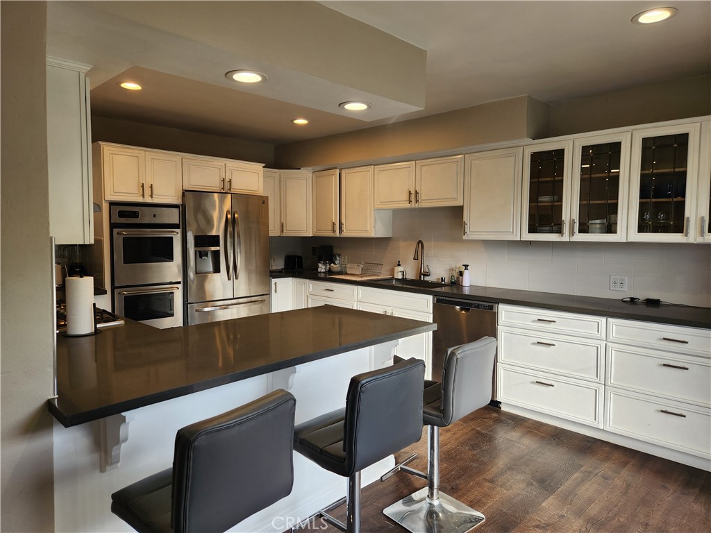 3615 Sunswept Drive Property Photo 10