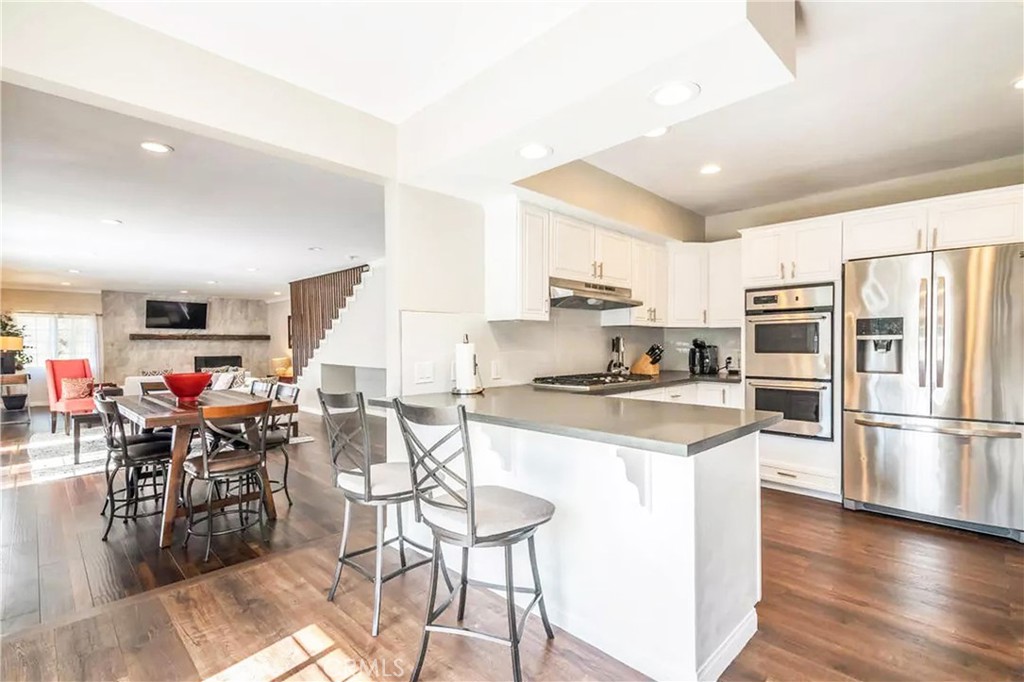 3615 Sunswept Drive Property Photo 12