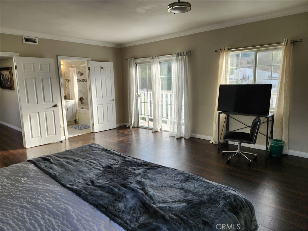 3615 Sunswept Drive Property Photo 24