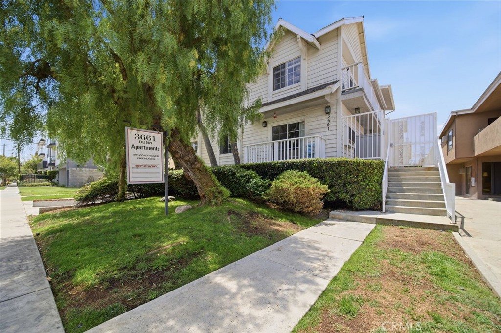 3661 Dunn Drive Property Photo 1