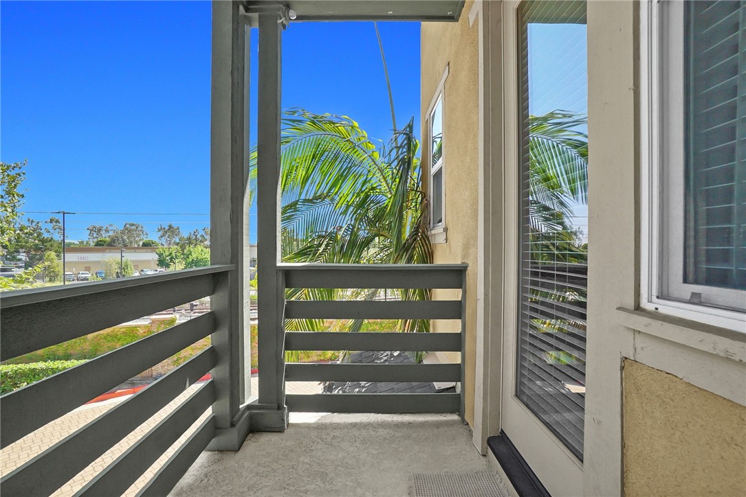 441 S Glendora Avenue Property Photo 12