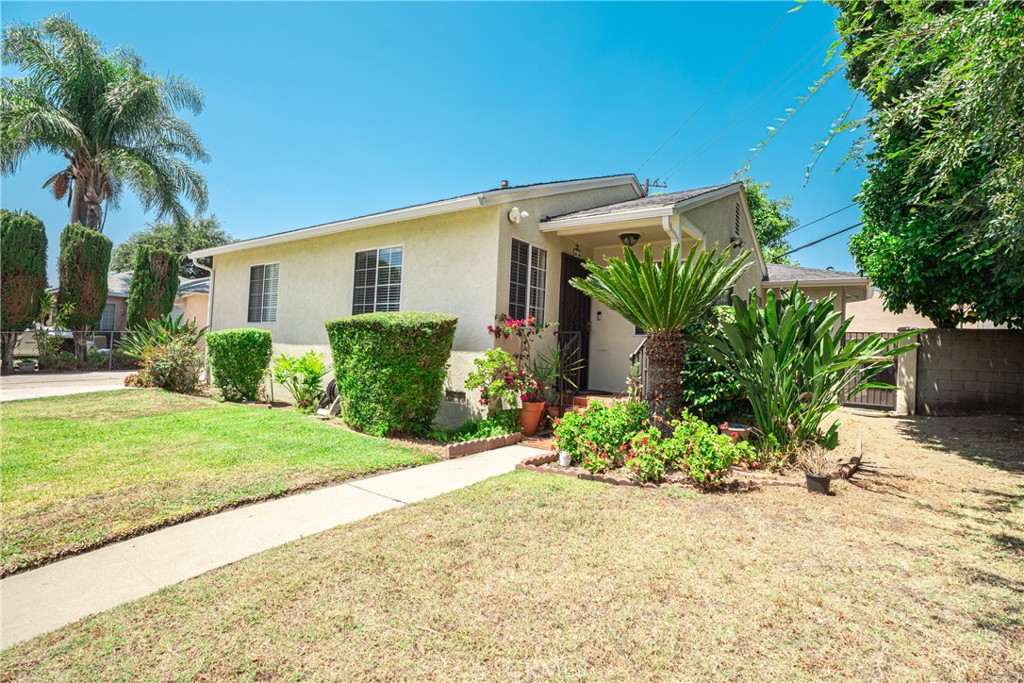 41 Merlon Property Photo 26