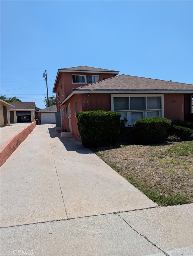6220 1/2 S Fairfax Property Photo 1
