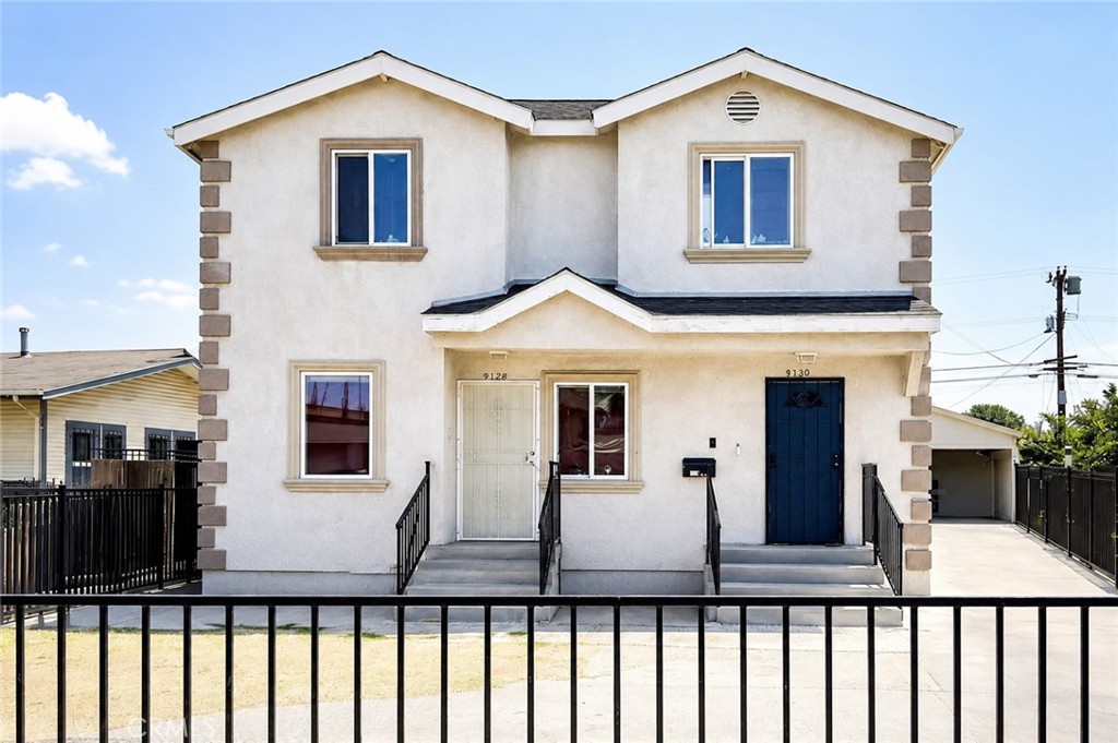 9128 Menlo Property Photo