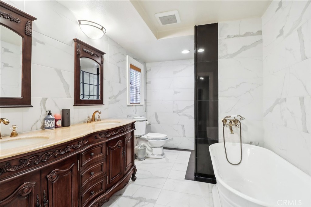 2611 Steeplechase Lane Property Photo 28