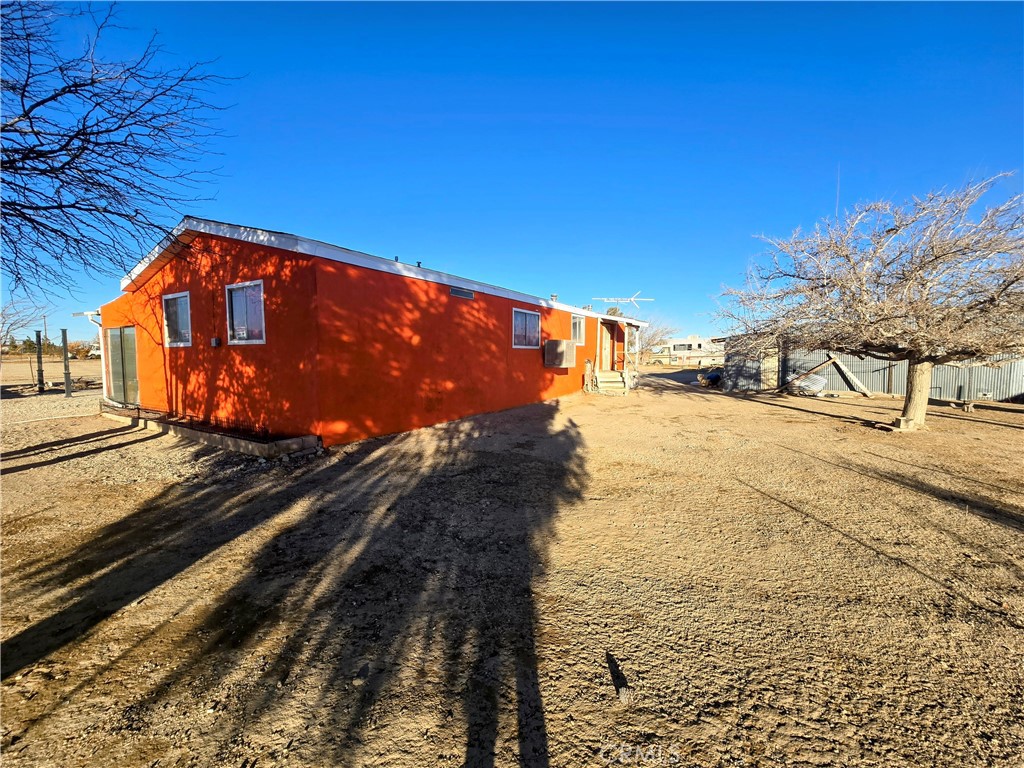 10144 Fetters Property Photo 9