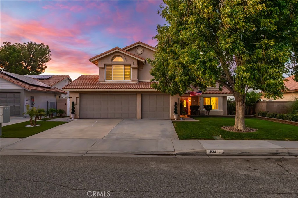 4561 Grandview Property Photo 1