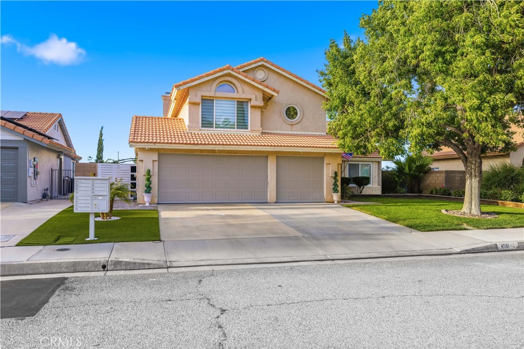 4561 Grandview Property Photo 6