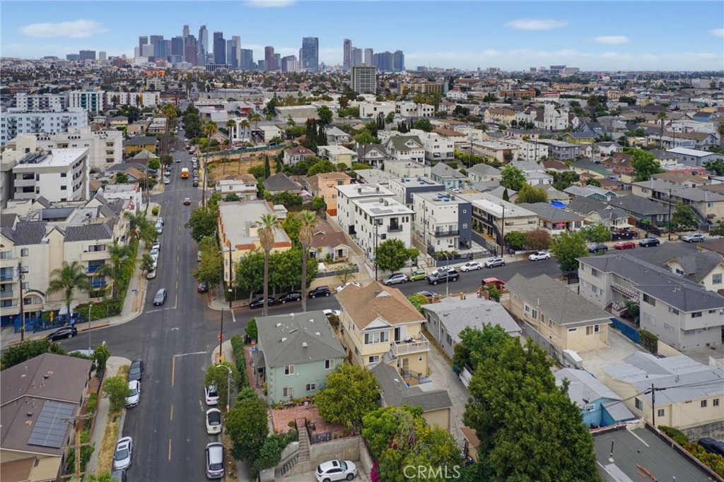 1107 S Mariposa Avenue Property Photo 8