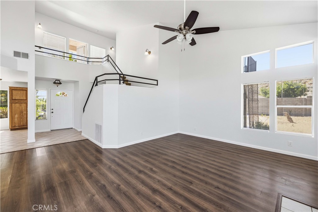 2856 Cloverdale Court Property Photo 6