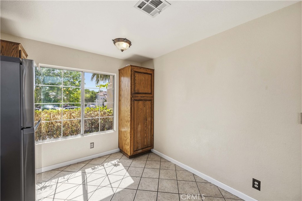 2856 Cloverdale Court Property Photo 15