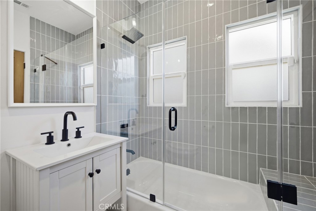 4281 Halldale Avenue Property Photo 18