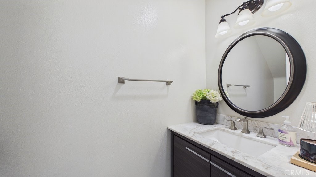 735 W California 102 Property Photo 21