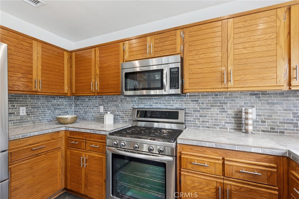 26107 Mcbean Property Photo 14