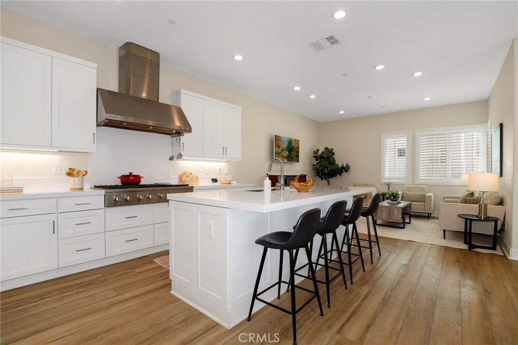 27512 Golden Currant Place Property Photo 5