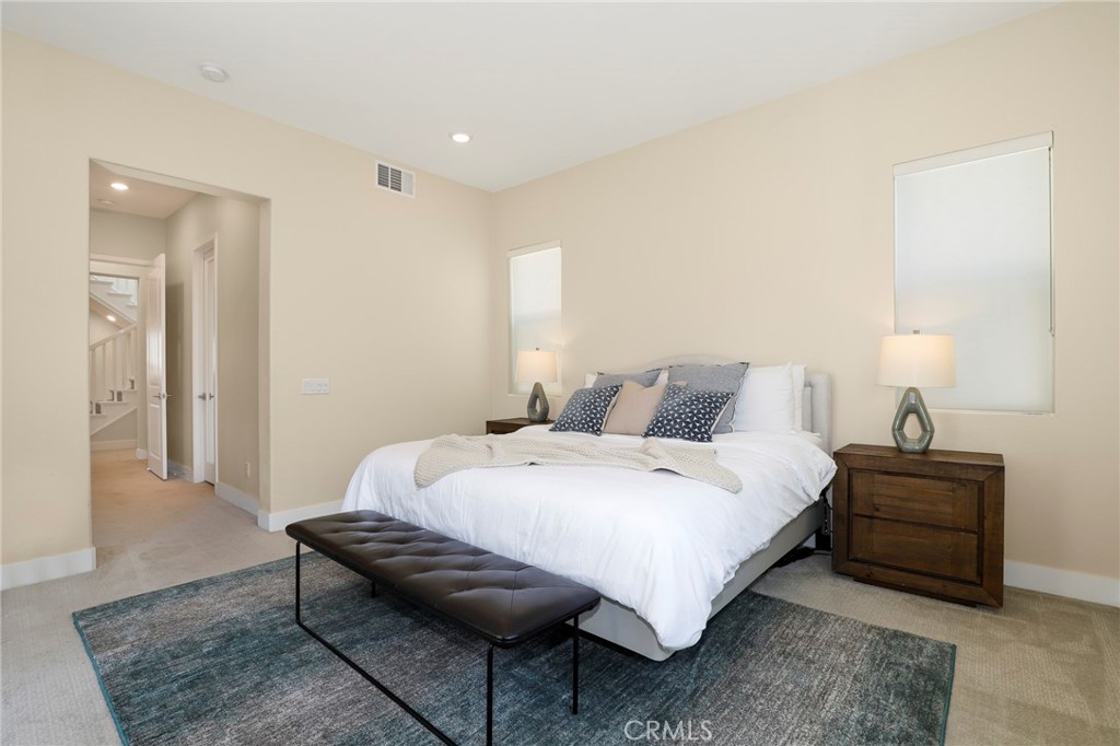 27512 Golden Currant Place Property Photo 14