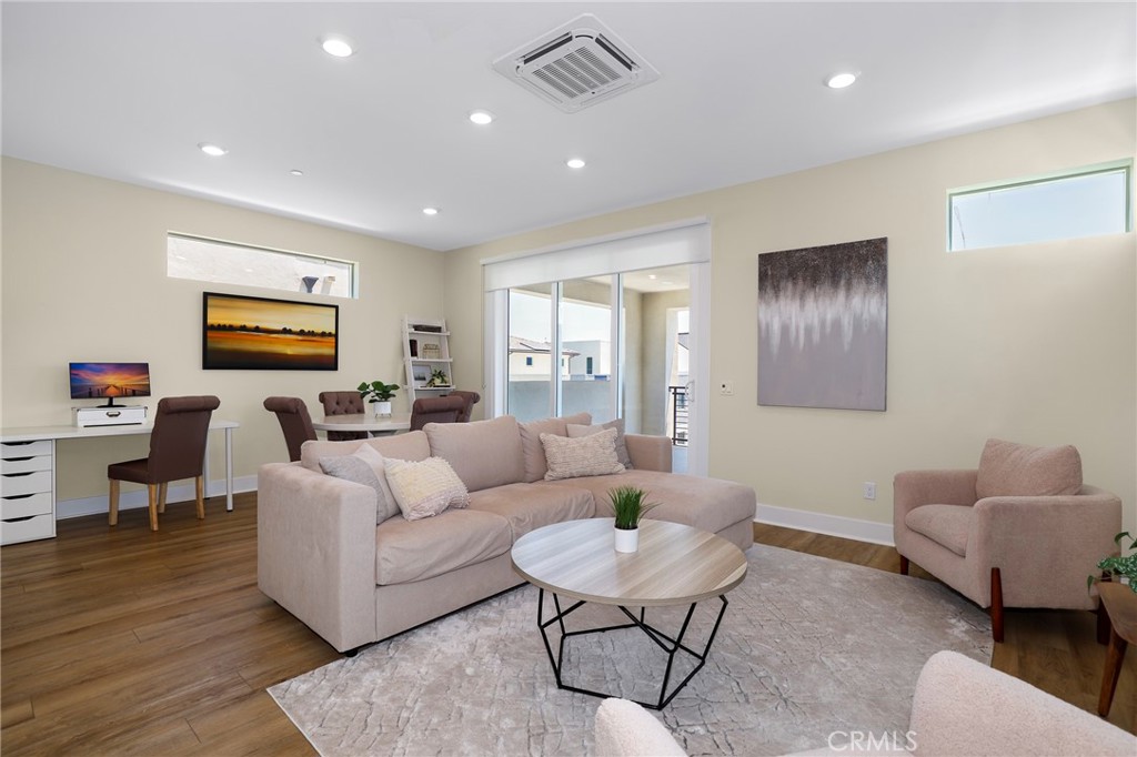 27512 Golden Currant Place Property Photo 16