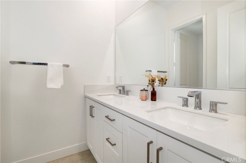 27512 Golden Currant Place Property Photo 24