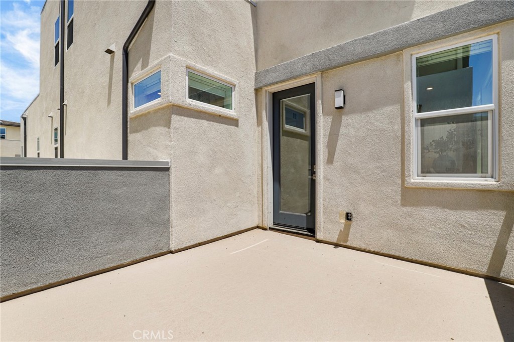 27512 Golden Currant Place Property Photo 31