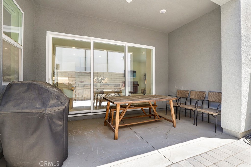 27512 Golden Currant Place Property Photo 32