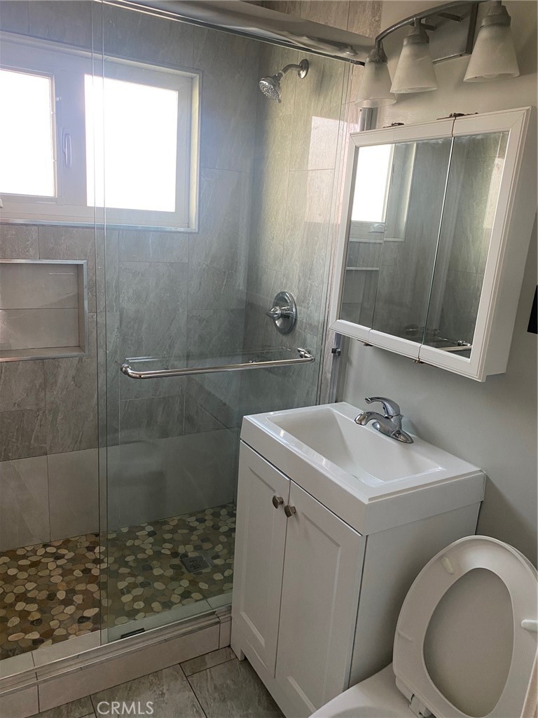 405 W Broadway Property Photo 17