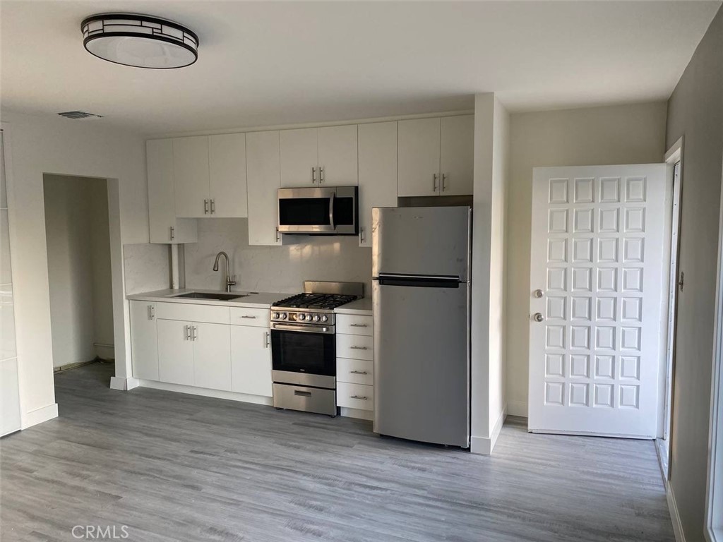 405 W Broadway Property Photo 21