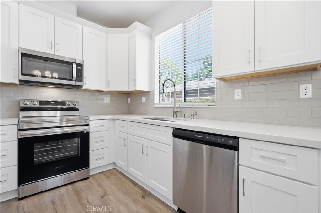 872 W Walnut Avenue A Property Photo 11