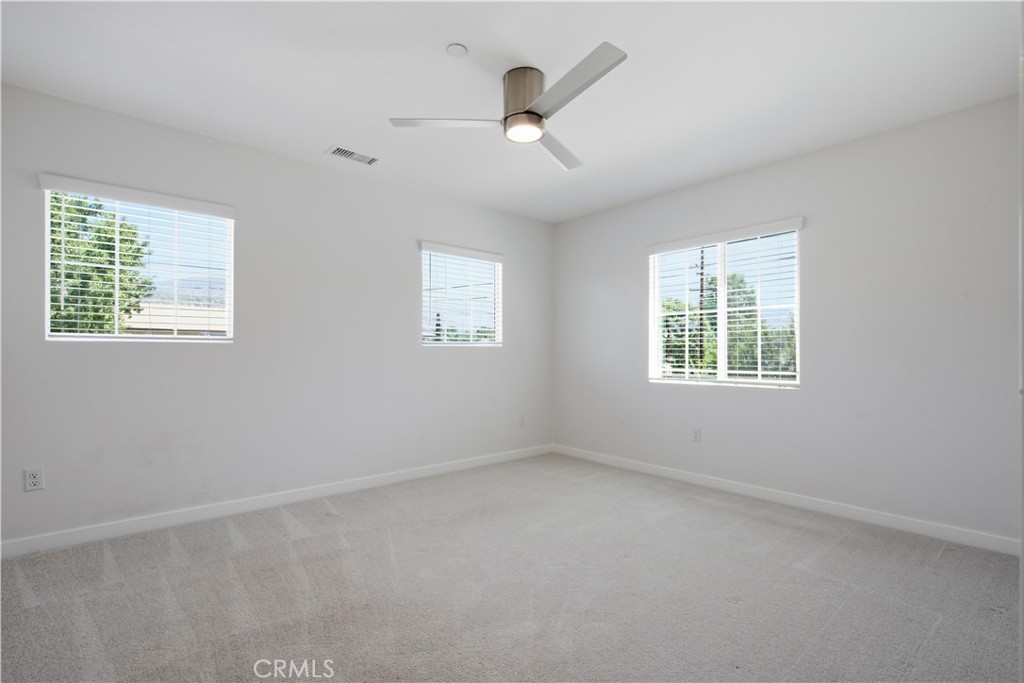 872 W Walnut Avenue A Property Photo 17