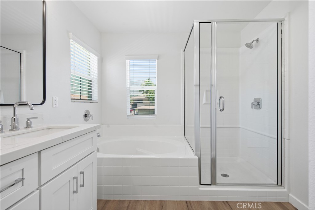 872 W Walnut Avenue A Property Photo 25