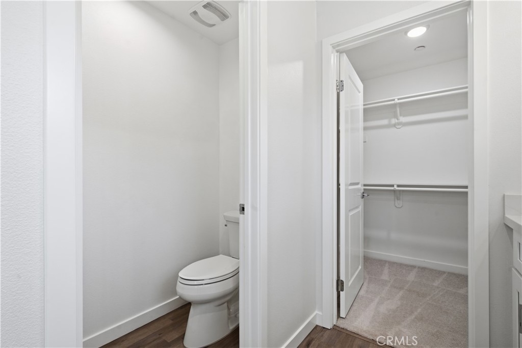 872 W Walnut Avenue A Property Photo 27