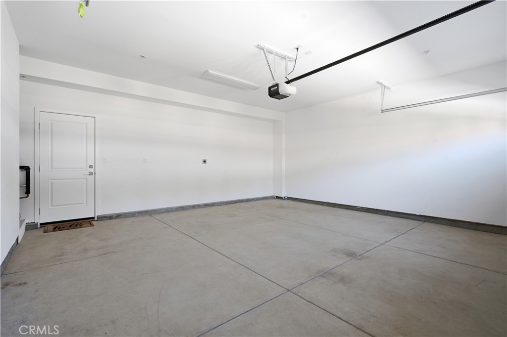 872 W Walnut Avenue A Property Photo 35