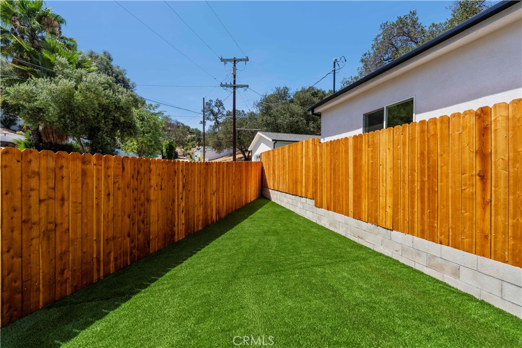 8734 Apperson Street Property Photo 33