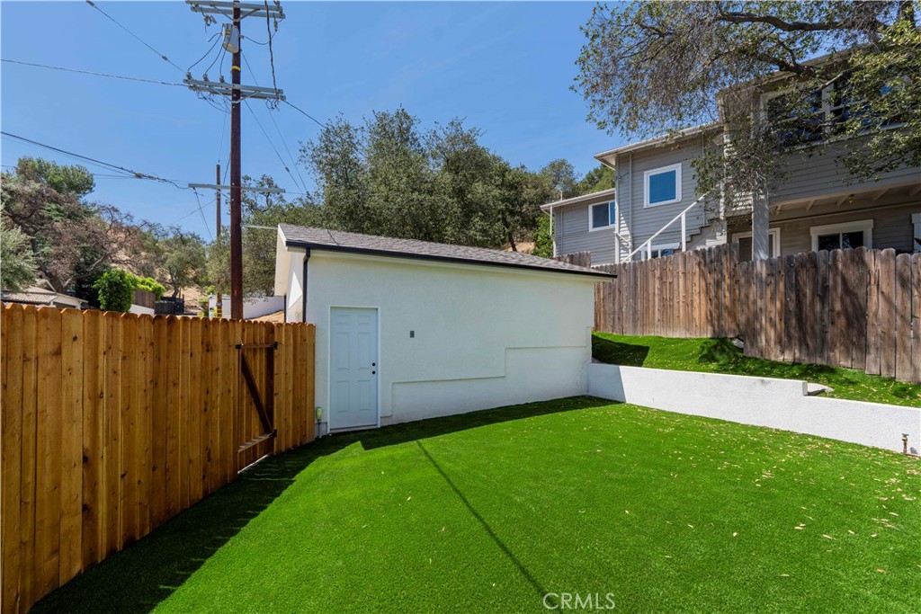 8738 Apperson Street Property Photo 25