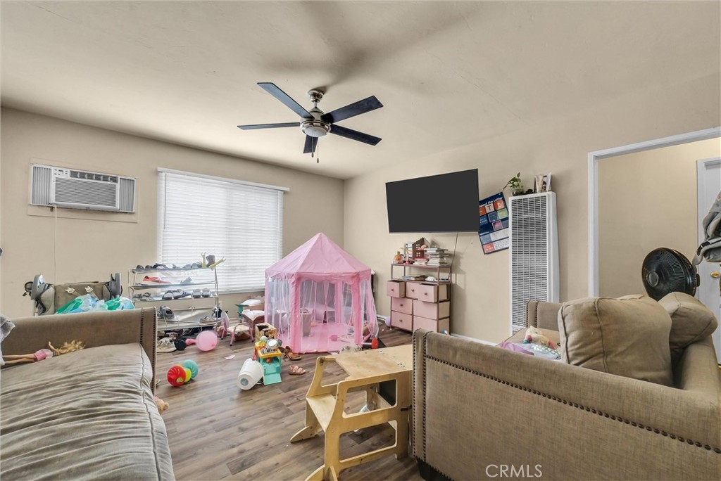126 W Wabash Street Property Photo 13