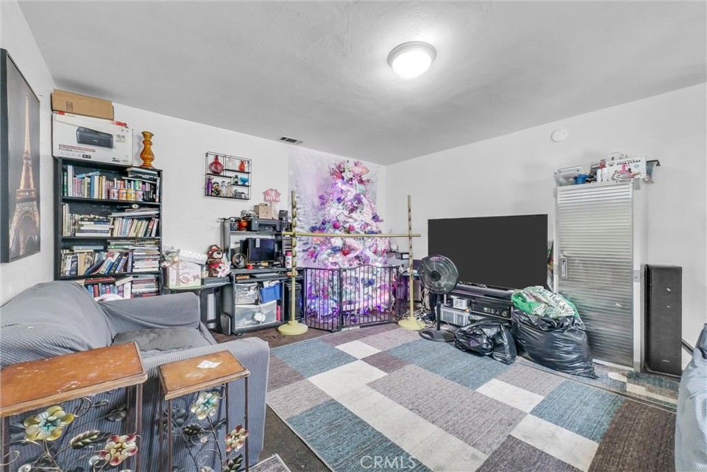 126 W Wabash Street Property Photo 24