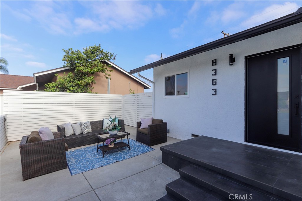 8363 Palais Property Photo 5