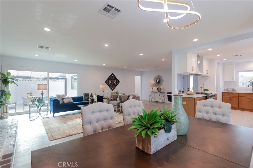 8363 Palais Property Photo 12
