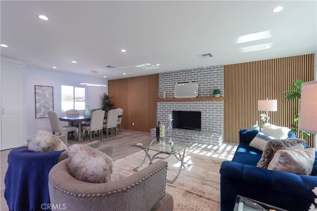 8363 Palais Property Photo 13