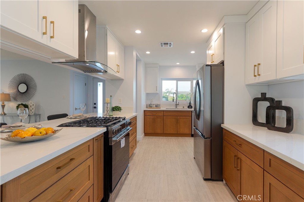 8363 Palais Property Photo 15