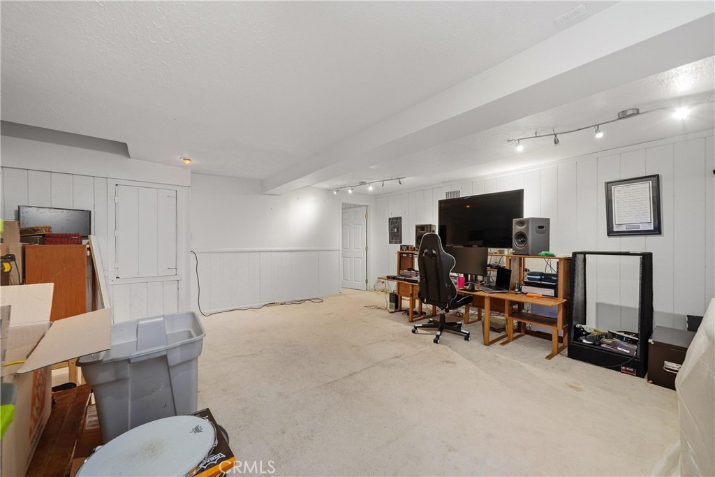 27809 Alpen Property Photo 31