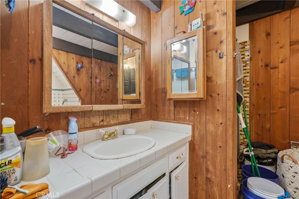 27809 Alpen Property Photo 34