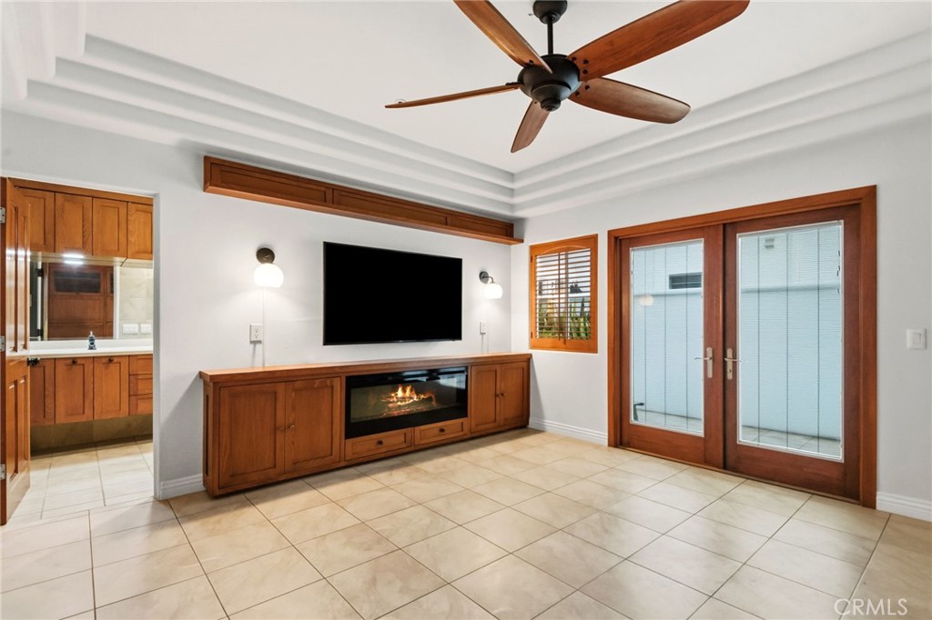 716 Manhattan Beach Boulevard Property Photo 22