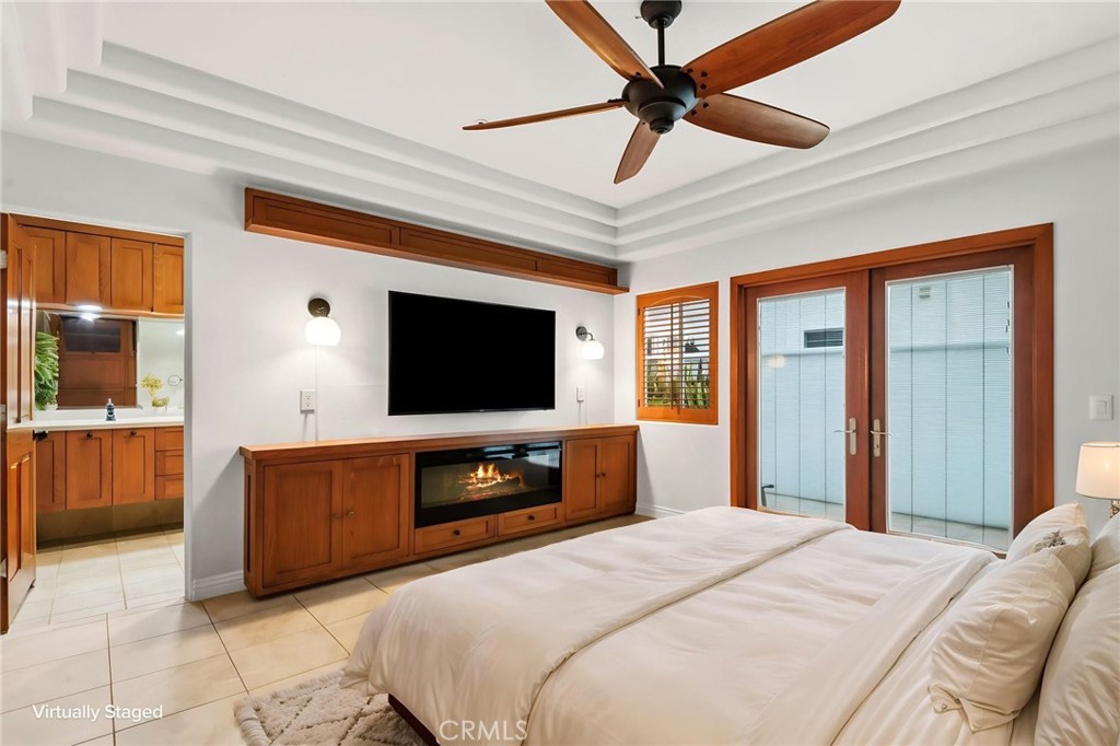 716 Manhattan Beach Boulevard Property Photo 23