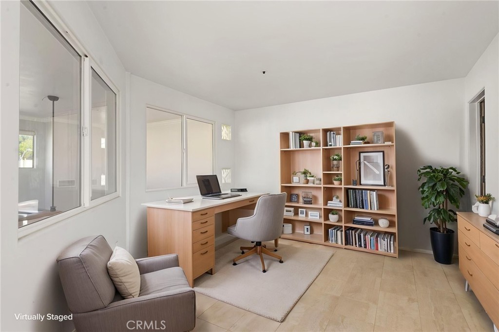 716 Manhattan Beach Boulevard Property Photo 40