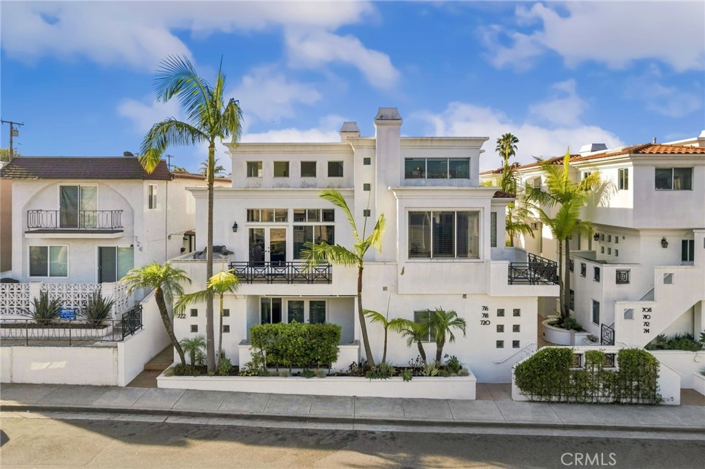 716 Manhattan Beach Boulevard Property Photo 48