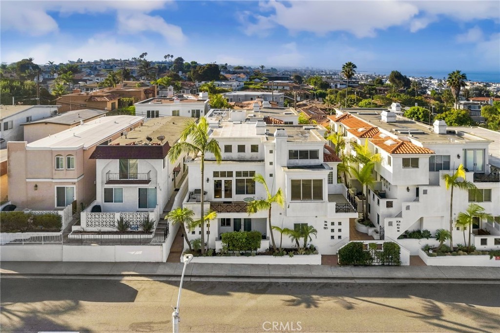716 Manhattan Beach Boulevard Property Photo 50